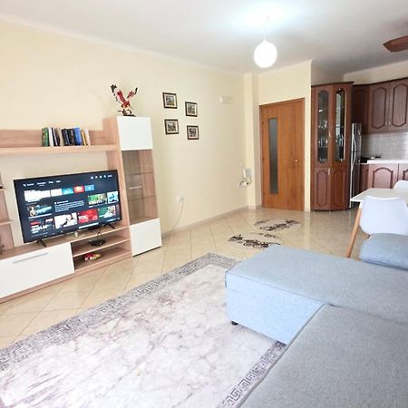 Erin Apartments Vlorë Eksteriør billede