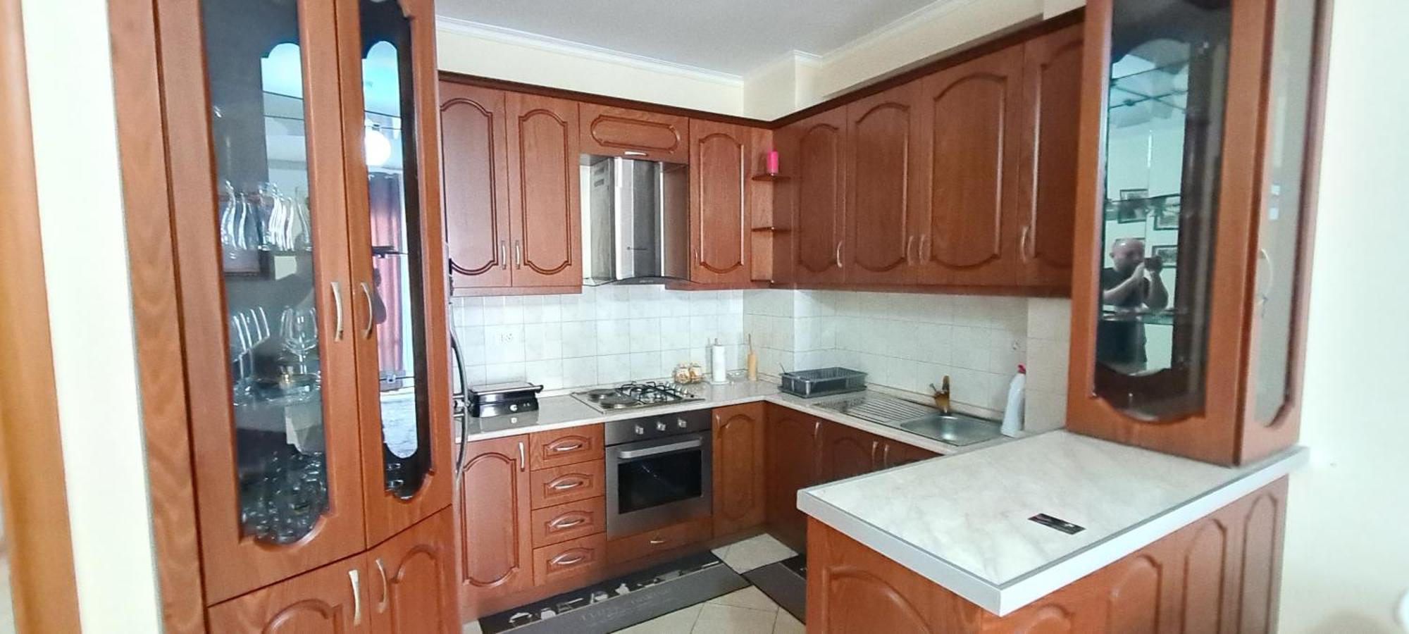 Erin Apartments Vlorë Eksteriør billede