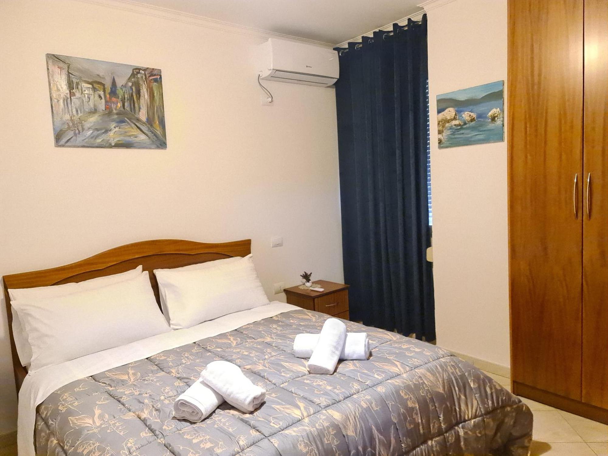 Erin Apartments Vlorë Eksteriør billede